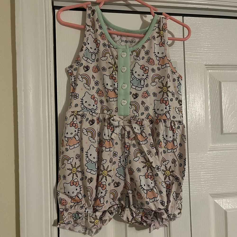 Hello Kitty Patterned bamboo Romper